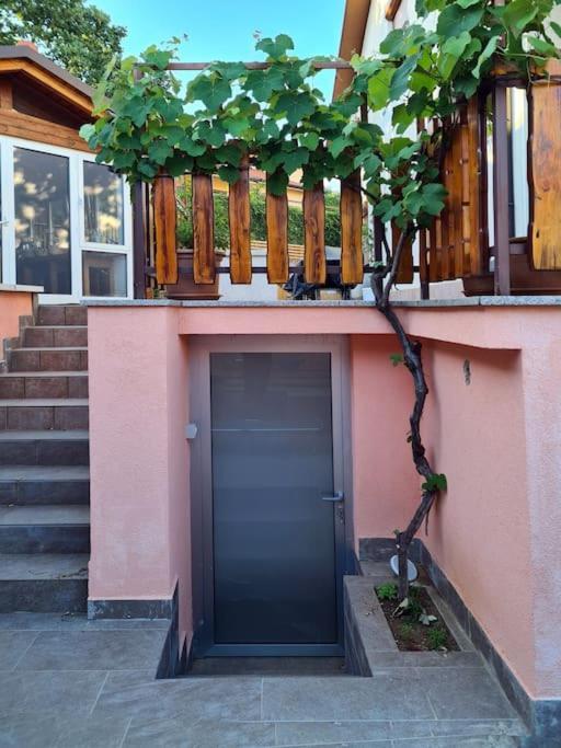 Hisa Idej Apartment Сежана Екстериор снимка