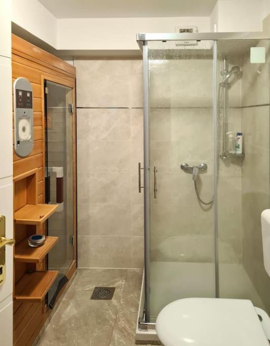 Hisa Idej Apartment Сежана Екстериор снимка