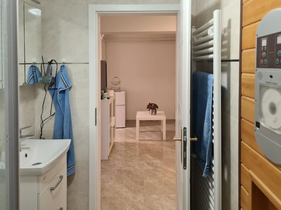Hisa Idej Apartment Сежана Екстериор снимка